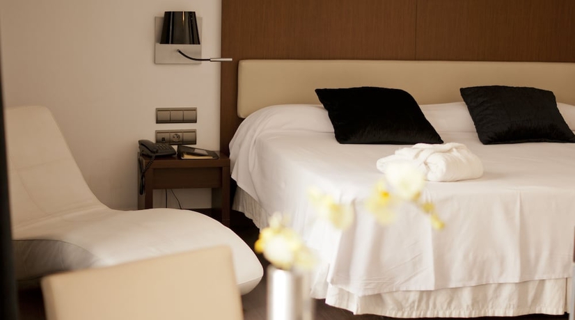 Imagen de la habitación del Hotel Catedral Almería. Foto 11