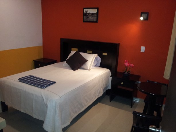 Imagen de la habitación del Hotel Catedral Campeche. Foto 4
