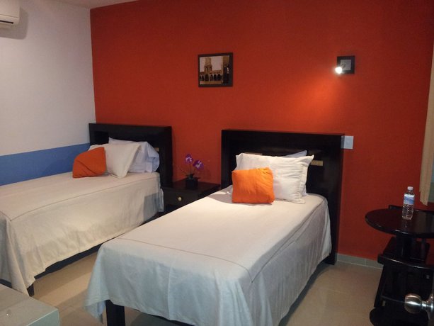 Imagen de la habitación del Hotel Catedral Campeche. Foto 10