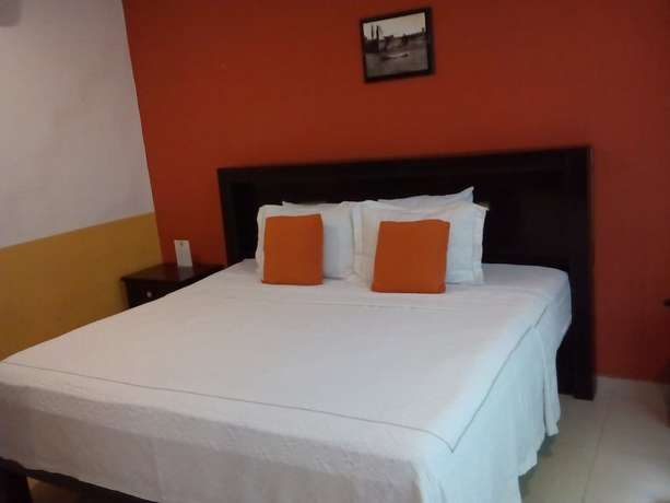 Imagen de la habitación del Hotel Catedral Campeche. Foto 16
