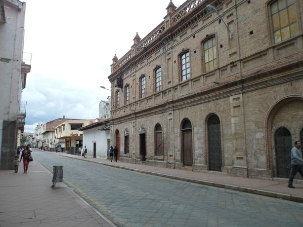 Imagen de la habitación del Hotel Catedral Cuenca. Foto 5