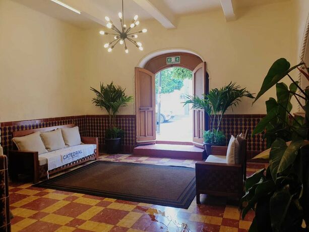 Imagen general del Hotel Catedral Cuernavaca. Foto 10