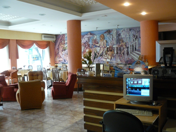 Imagen de los interiores del Hotel Catedral, Mar del Plata. Foto 8