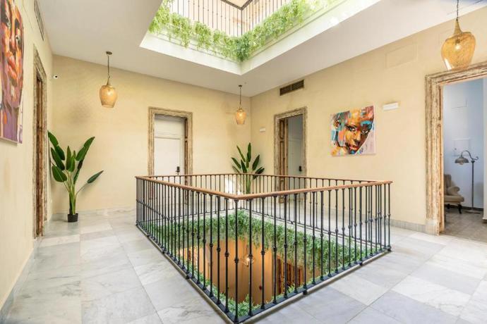 Imagen de los interiores del Hotel Catedral Suites Jerez. Foto 26