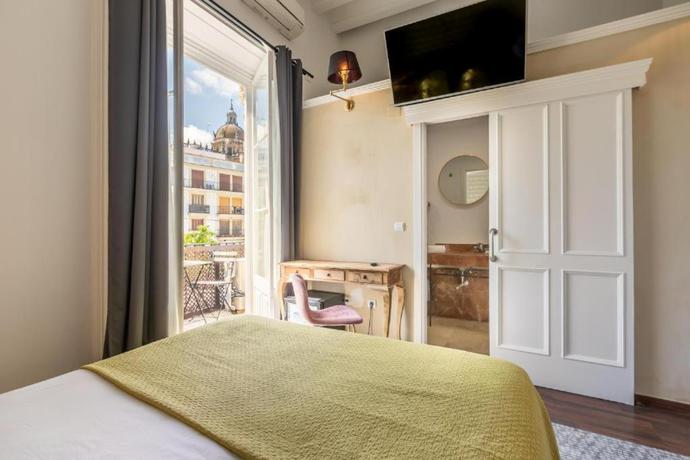 Imagen de la habitación del Hotel Catedral Suites Jerez. Foto 6
