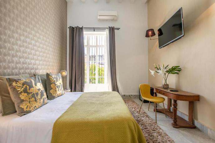 Imagen de la habitación del Hotel Catedral Suites Jerez. Foto 7