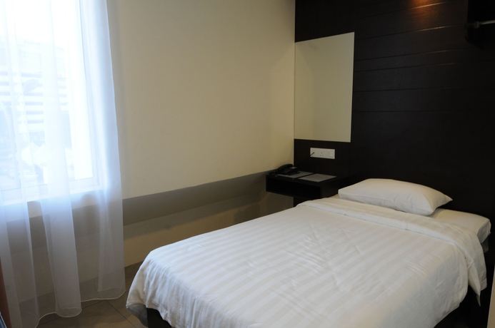 Imagen de la habitación del Hotel Cathay. Foto 6