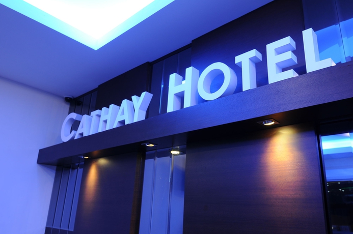 Imagen de los interiores del Hotel Cathay. Foto 13