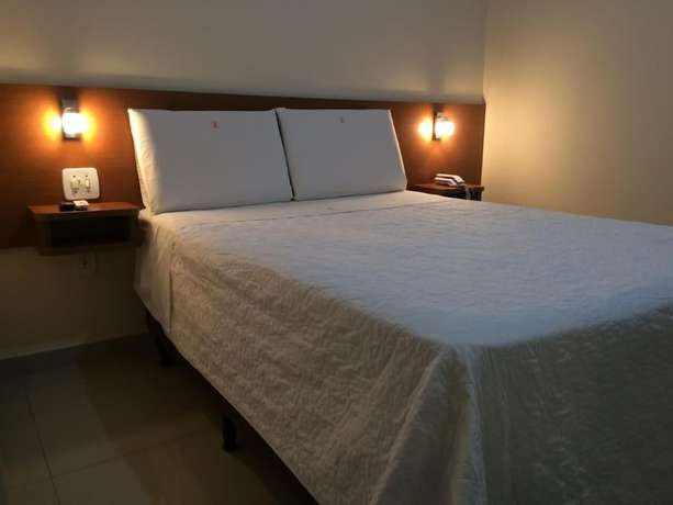 Imagen de la habitación del Hotel Cathedral, Aparecida. Foto 8
