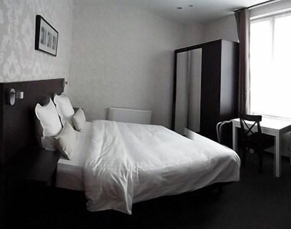 Imagen de la habitación del Hotel Cathedral. Foto 8