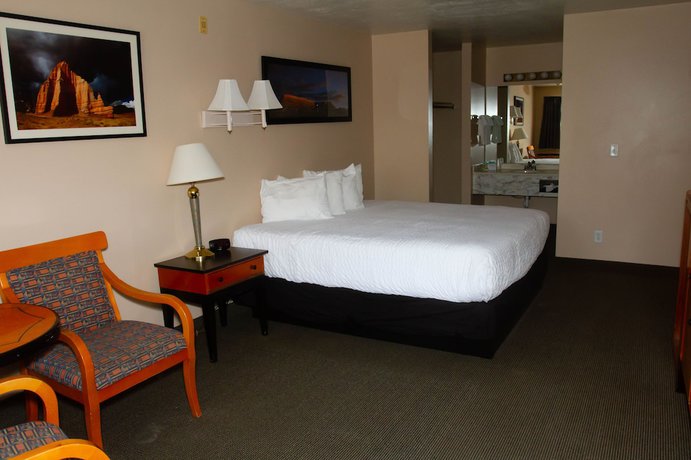 Imagen de la habitación del Hotel Cathedral Valley Inn. Foto 7