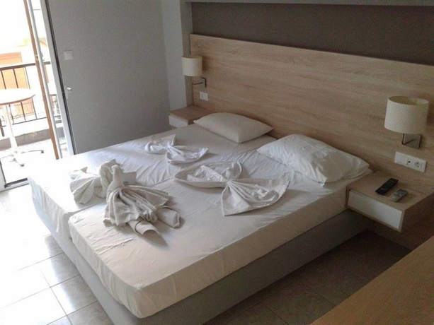 Imagen de la habitación del Hotel Catherine. Foto 7