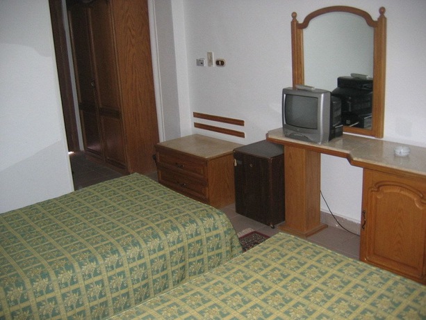 Imagen de la habitación del Hotel Catherine Plaza. Foto 9