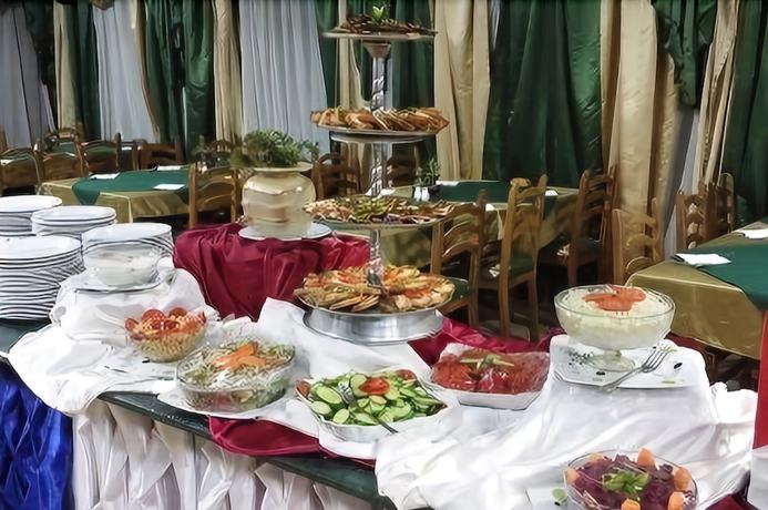 Imagen del bar/restaurante del Hotel Catherine Plaza. Foto 5