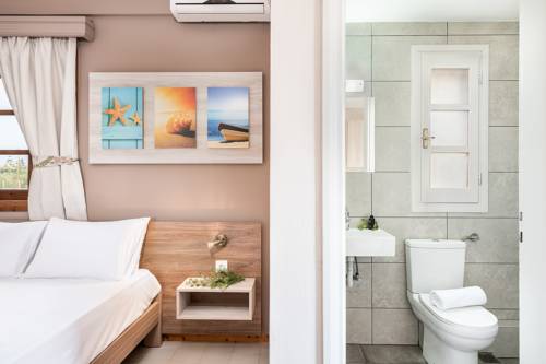 Imagen de la habitación del Hotel Cathrin Suites. Foto 5