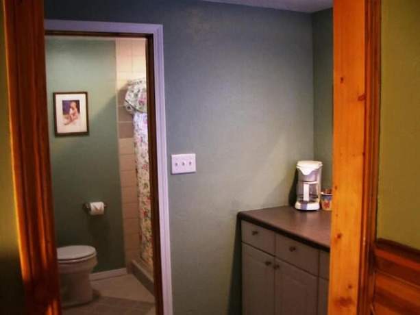 Imagen de la habitación del Hotel Cathy's Cottages. Foto 18