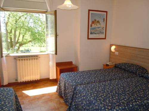 Imagen de la habitación del Hotel Catignano Ristorante. Foto 8