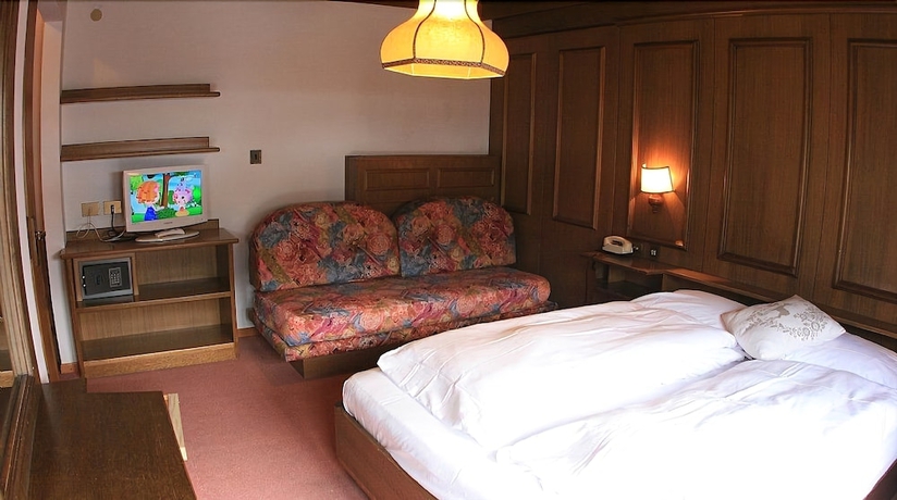Imagen de la habitación del Hotel Catinaccio. Foto 9