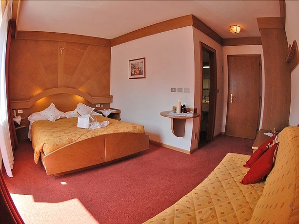 Imagen de la habitación del Hotel Catinaccio. Foto 12
