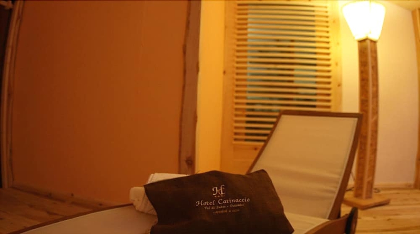 Imagen de los interiores del Hotel Catinaccio. Foto 17