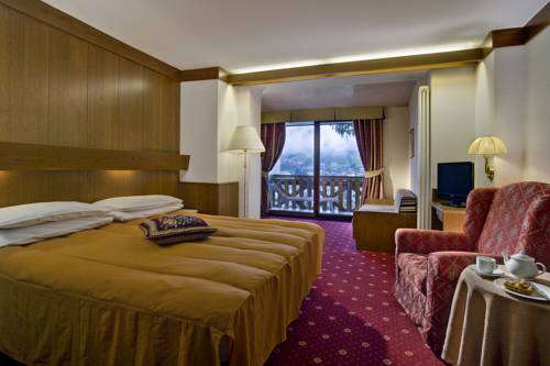 Imagen de la habitación del Hotel Catinaccio Rosengarten. Foto 7