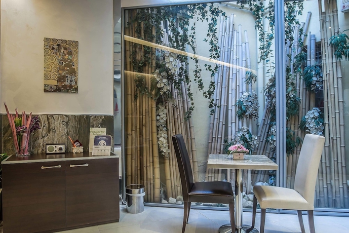 Imagen de los interiores del Hotel Catone District. Foto 12