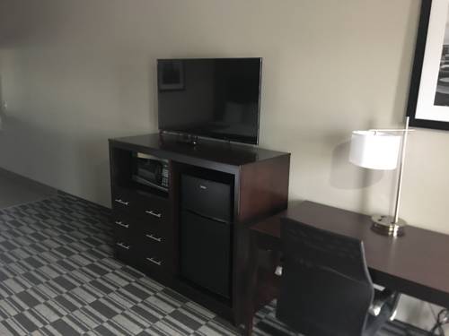 Imagen de la habitación del Hotel Catoosa Inn and Suites. Foto 6
