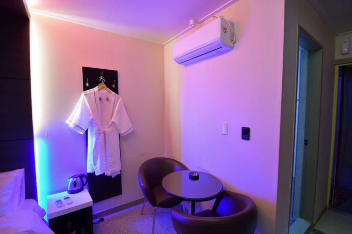 Imagen general del Hotel Cats. Foto 1
