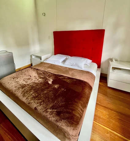 Imagen de la habitación del Hotel Cattaleya. Foto 12