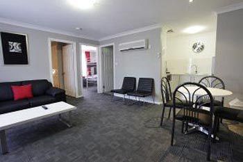 Imagen de la habitación del Hotel Cattleman's Country Motor Inn and Serviced Apartments. Foto 6