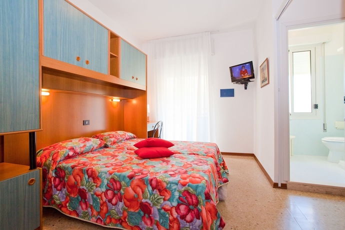Imagen de la habitación del Hotel Catto Suisse. Foto 12
