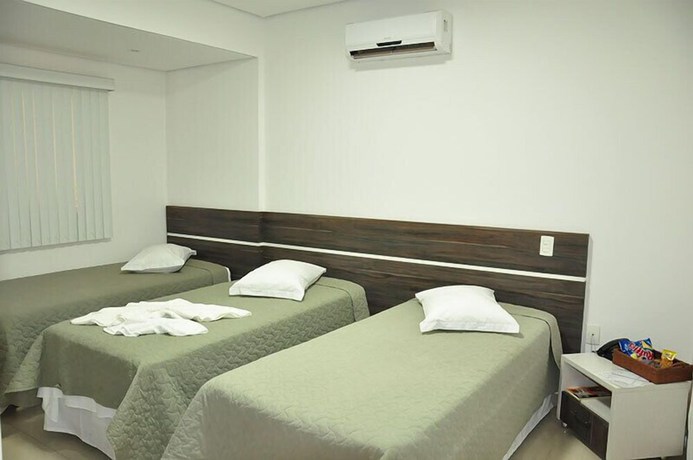 Imagen de la habitación del Hotel Cat&uacute; Palace. Foto 17