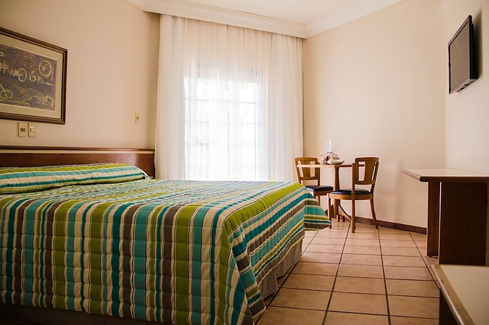 Imagen de la habitación del Hotel Catussaba Resort. Foto 2