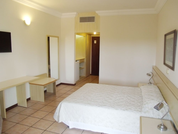 Imagen de la habitación del Hotel Catussaba Resort. Foto 3