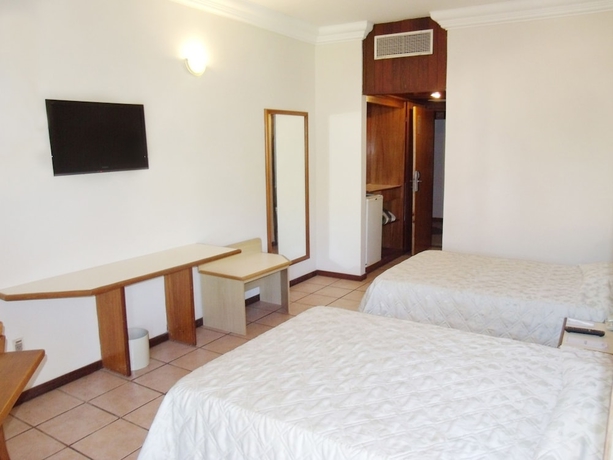 Imagen de la habitación del Hotel Catussaba Resort. Foto 7