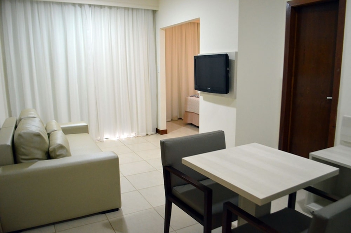 Imagen de la habitación del Hotel Catussaba Suites. Foto 8