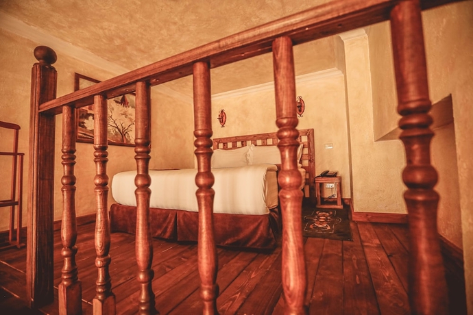 Imagen de la habitación del Hotel Caucasus. Foto 17