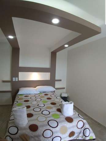 Imagen de la habitación del Hotel Caudillos Inn. Foto 9