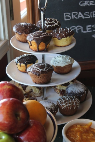 Imagen del bar/restaurante del Hotel Cauquenes De Nimez. Foto 11