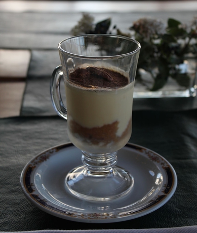 Imagen del bar/restaurante del Hotel Cauquenes De Nimez. Foto 12