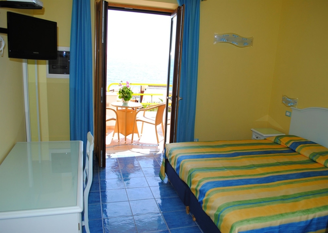 Imagen de la habitación del Hotel Cava Dell'Isola. Foto 3