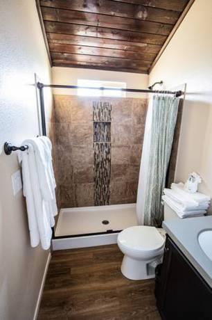Imagen de la habitación del Hotel Cava Robles Rv Resort. Foto 3