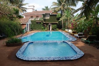 Imagen de la piscina del Hotel Cavala The Sea Side Resort. Foto 3