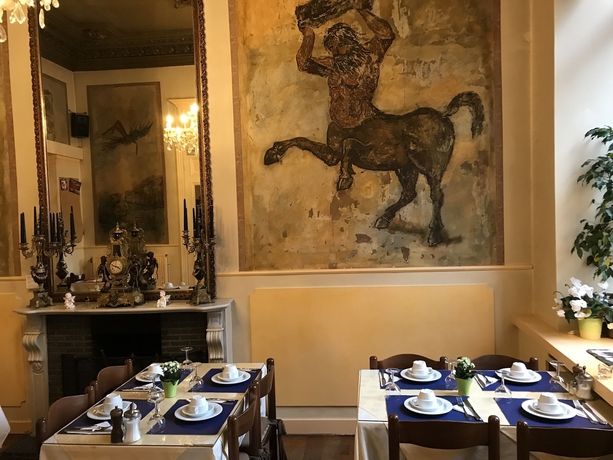 Imagen del bar/restaurante del Hotel Cavalier, Brujas. Foto 2