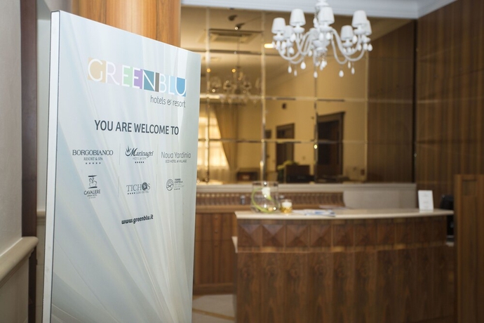 Imagen de los interiores del Hotel Cavaliere. Foto 16