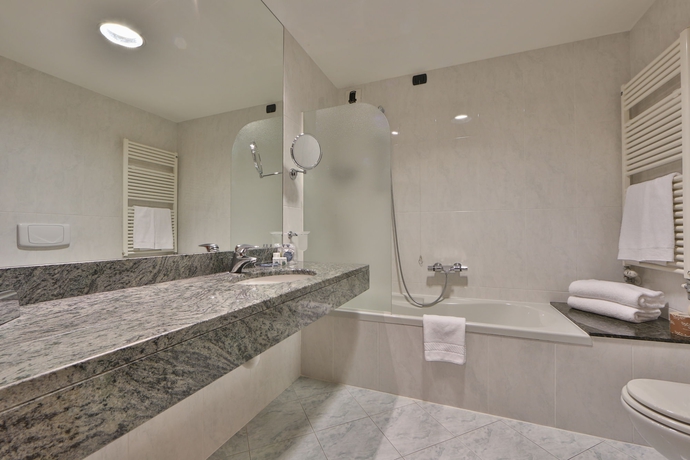 Imagen de la habitación del Hotel Cavalieri, Bra. Foto 5