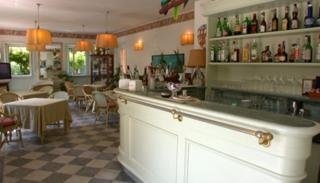 Imagen del bar/restaurante del Hotel Cavalieri Del Mare. Foto 4