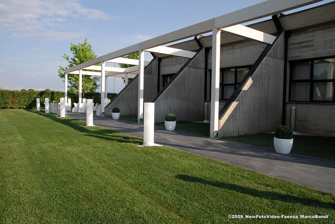 Imagen de los exteriores del Hotel Cavallino. Foto 7