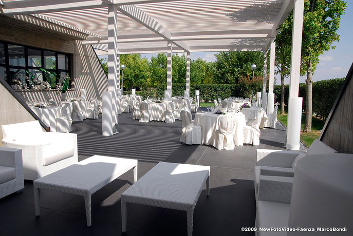 Imagen de los exteriores del Hotel Cavallino. Foto 8