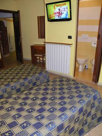 Imagen de la habitación del Hotel Cavallo Bianco, Novara. Foto 4